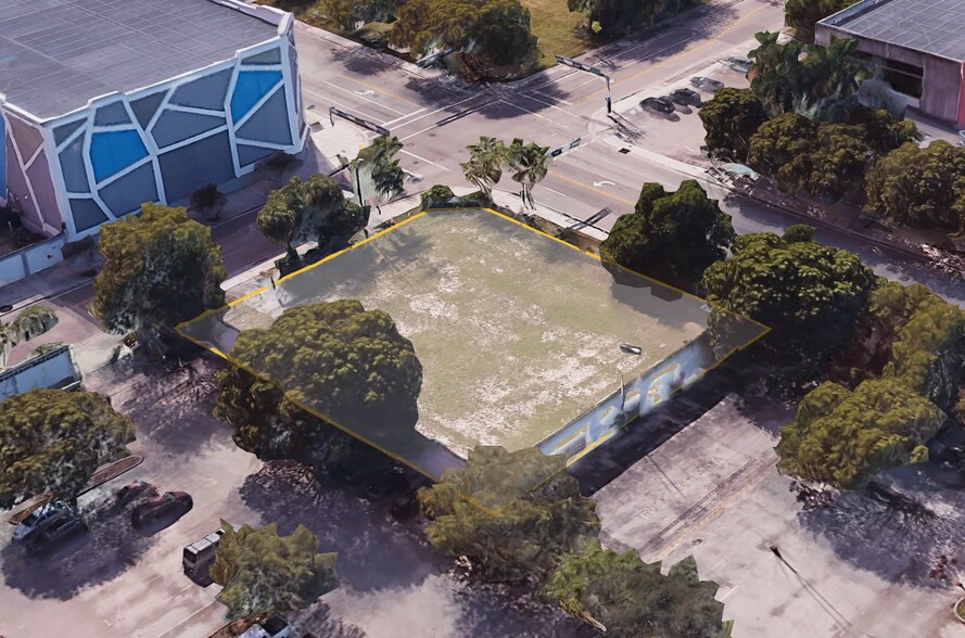 More Photos Of 201 SW 2nd Ave, Miami Land For Lease