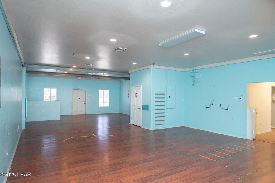 More Photos Of 1515 N Lake Havasu Ave, Lake Havasu City General Retail For Sale