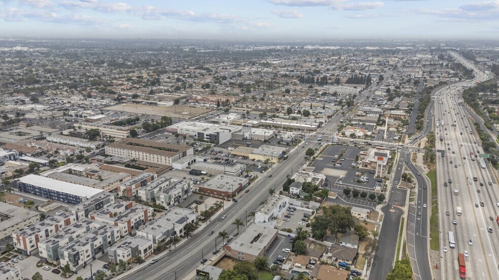 More Photos Of 9908 Artesia Blvd, Bellflower Storefront Retail Office For Sale