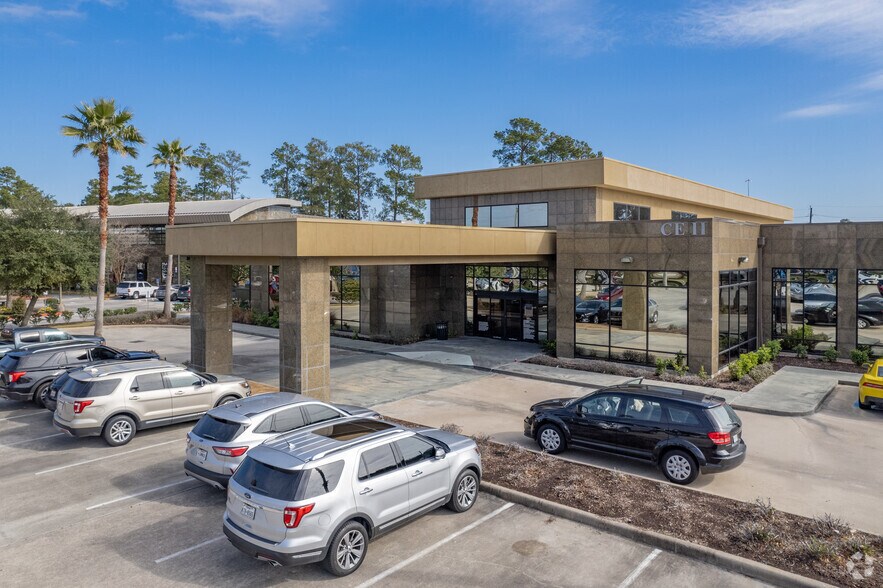 More Photos Of 22698 Professional Dr, Kingwood Medical For Lease