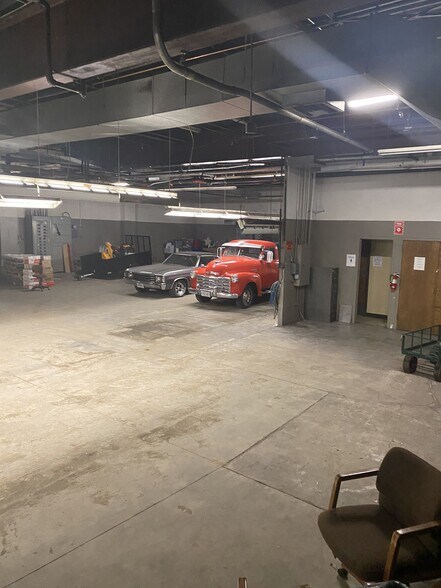 More Photos Of 310 2nd St NE, Austin Office For Sale