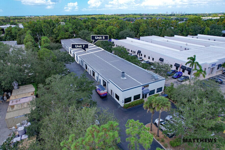 More Photos Of 1447 Rail Head Blvd, Naples Manufacturing For Lease
