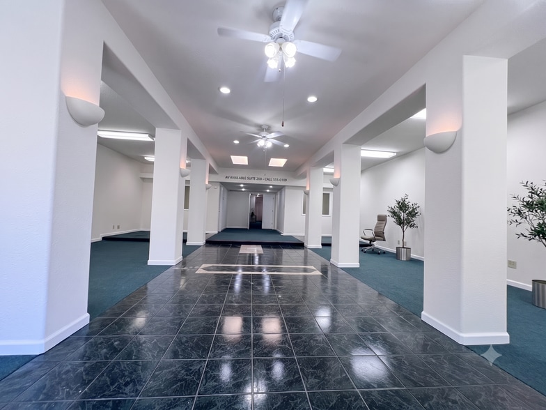 More Photos Of 1616 Alhambra Ave, Martinez Storefront For Lease