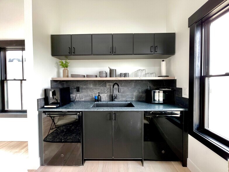 More Photos Of 4200 Love Ln, Bozeman Self Storage For Sale