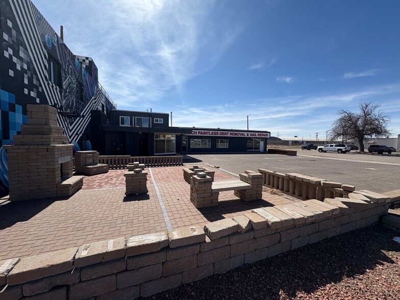 More Photos Of 601 E Lincolnway, Cheyenne Storefront Retail Residential For Sale