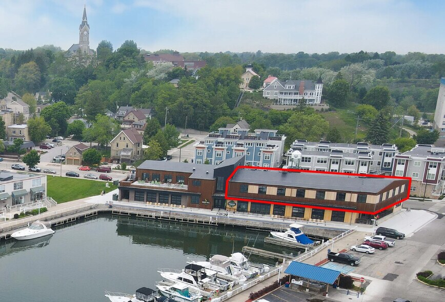 More Photos Of 305 E Washington St, Port Washington Storefront Retail Office For Lease