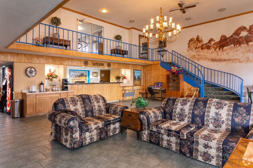 More Photos Of 201 Stagecoach Trl, Ogallala Hospitality For Sale