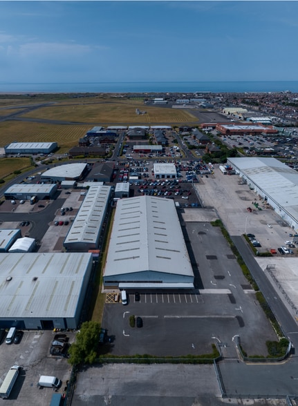 More Photos Of Squires Gate Ln, Blackpool Warehouse For Sale