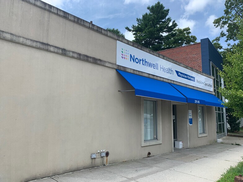 More Photos Of 211-20 Union Tpke, Oakland Gardens General Retail For Lease