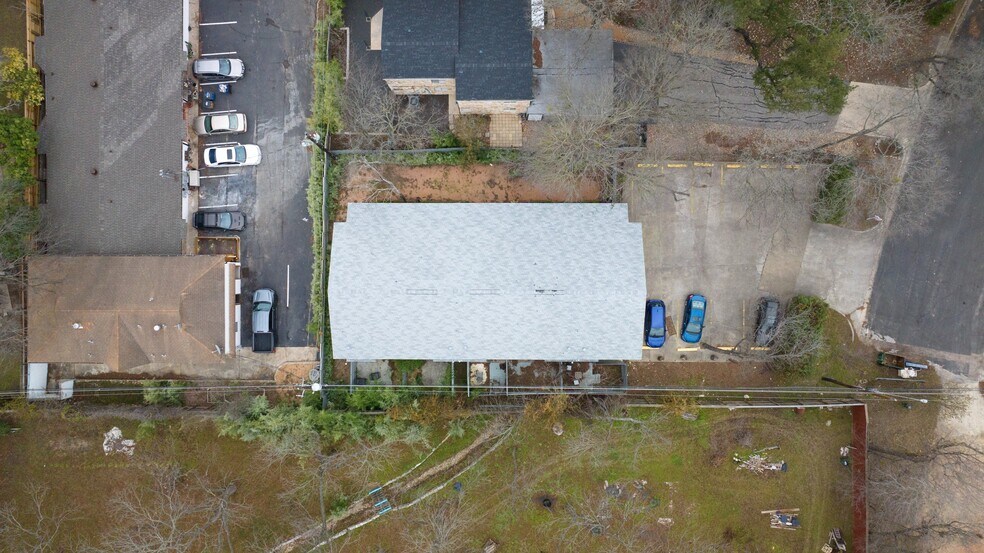 More Photos Of 1911 Lightsey Rd, Austin Apartments For Sale