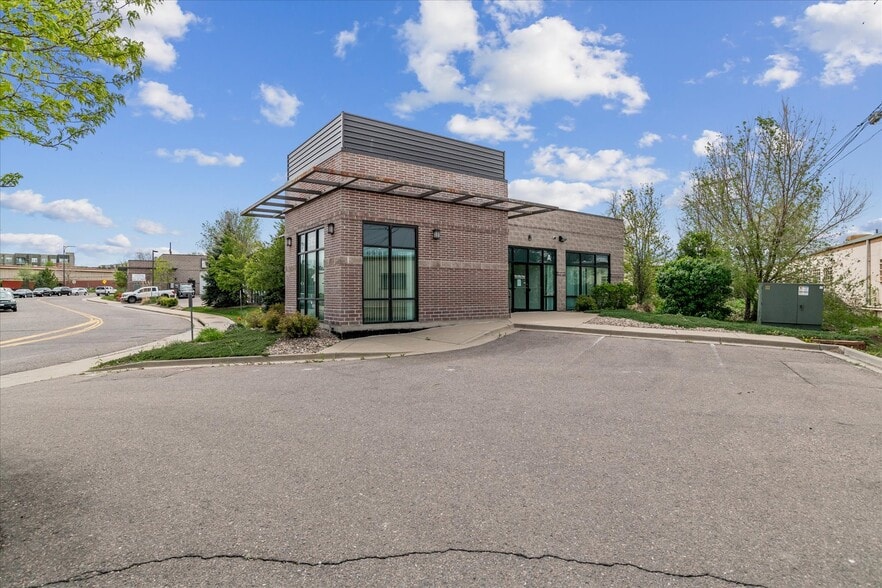 More Photos Of 5105 S Santa Fe Dr, Littleton Medical For Sale