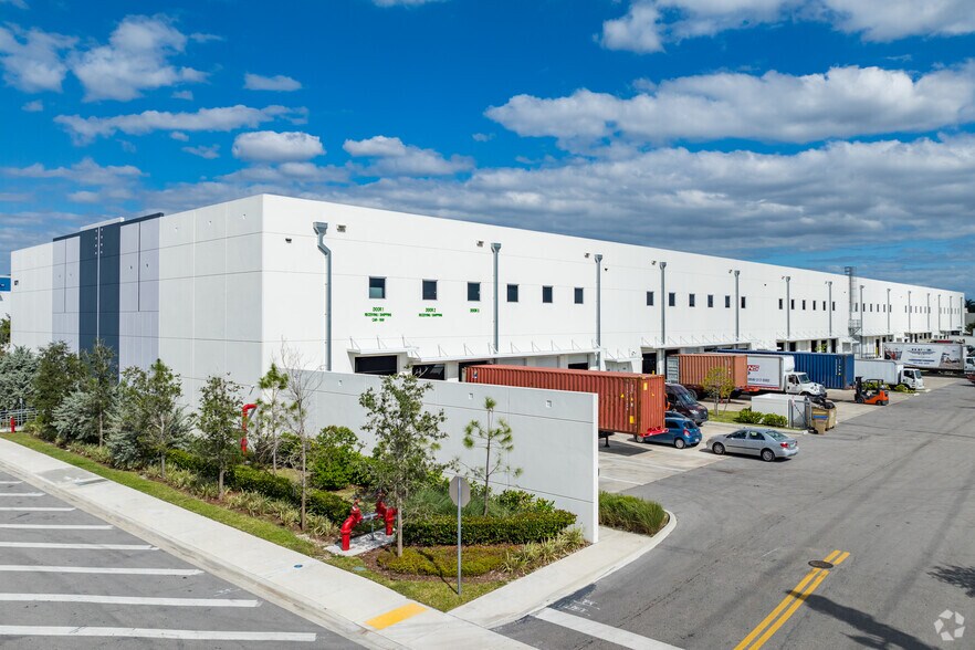 More Photos Of 6371 NW 102nd Ave, Doral Warehouse For Sale