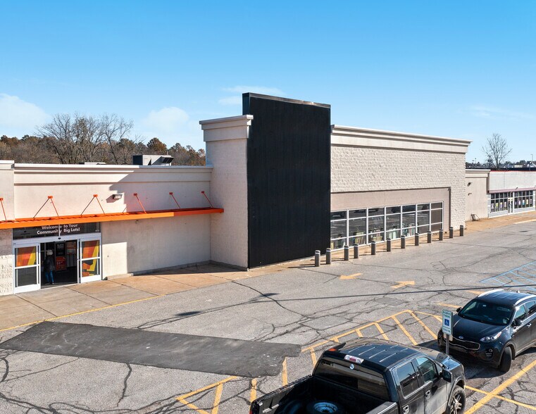 More Photos Of 4100-4112 Franklin St, Michigan City Storefront For Sale