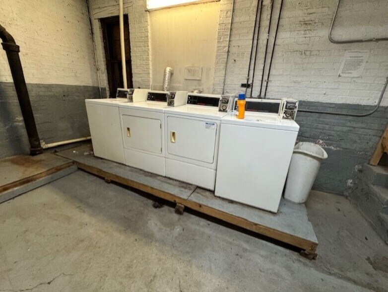 More Photos Of 7716-7718 S East End Ave, Chicago Apartments For Sale