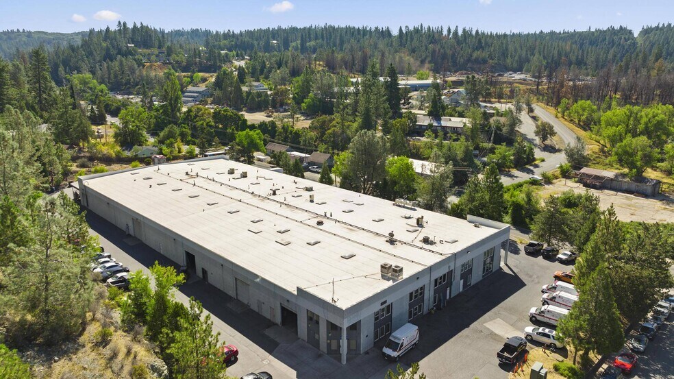 More Photos Of 110 Spring Hill Dr, Grass Valley Manufacturing For Sale
