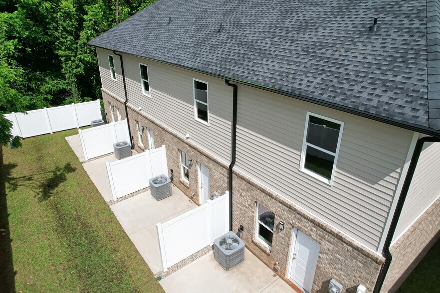 More Photos Of 501 Mill St, Lowell Apartments For Sale