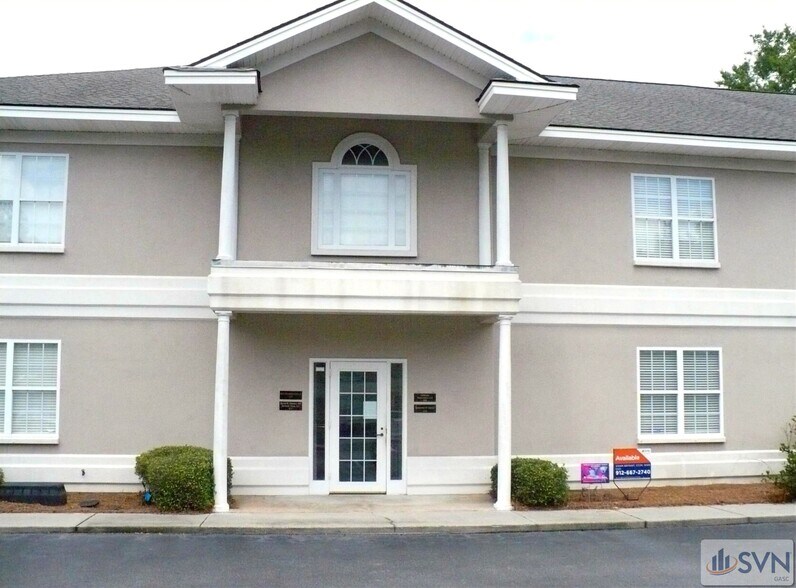 More Photos Of 37 W Fairmont Ave, Savannah Office For Lease