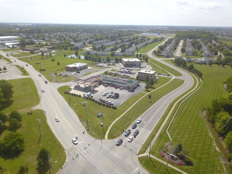 More Photos Of 1447 E Main St, Brownsburg Unknown For Lease