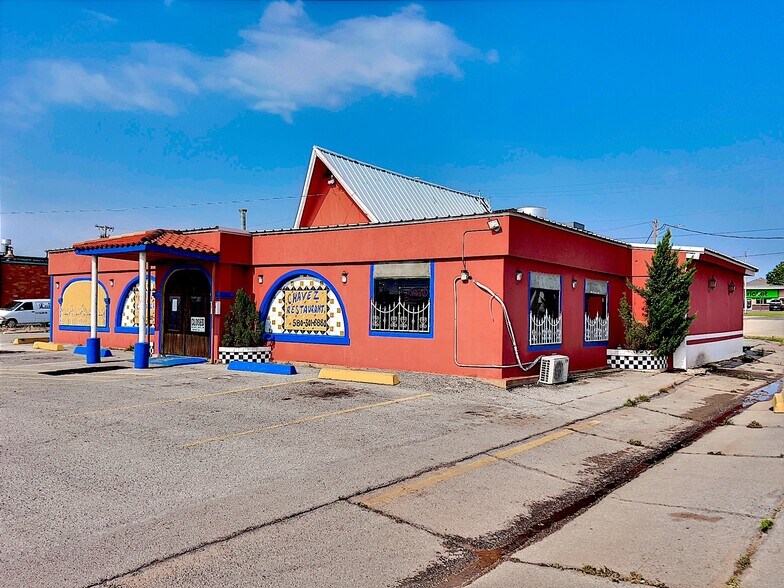 More Photos Of 1221 N Grady St, Altus Restaurant For Sale