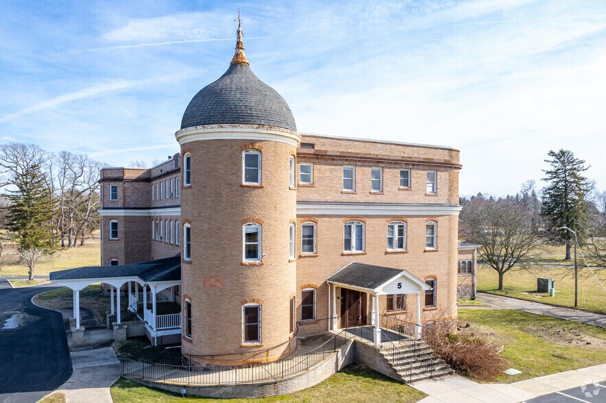 More Photos Of 1667 E Landis Ave, Vineland Office For Sale