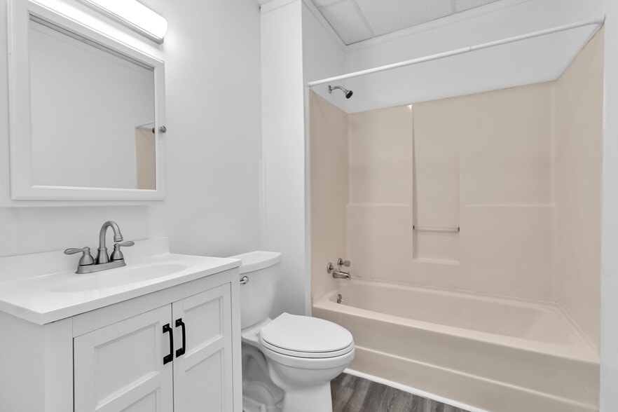 More Photos Of 1172-1176 Hertel Ave, Buffalo Storefront Retail Residential For Sale