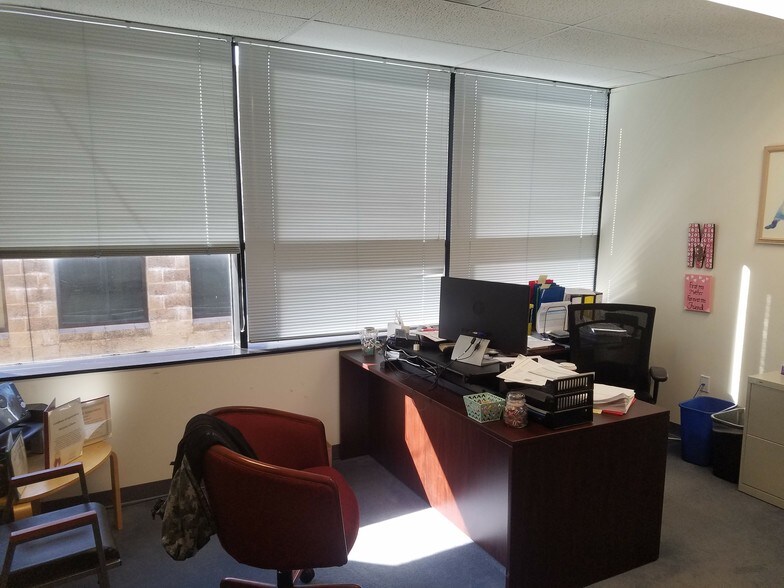 More Photos Of 8830-8854 Rixlew Ln, Manassas Flex For Lease