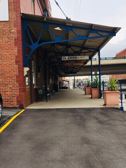 More Photos Of 808 P St, Lincoln Unknown For Lease