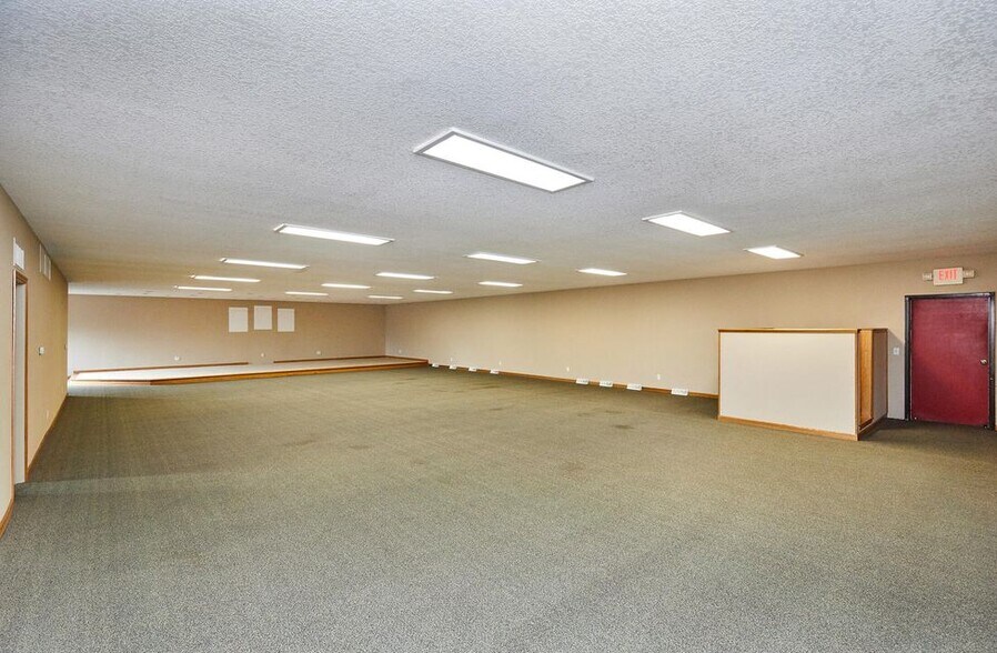 More Photos Of 22952 141st Dr, Bouton Religious Facility For Sale