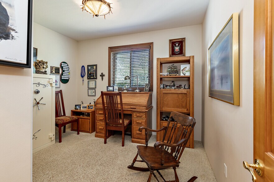 More Photos Of 17373 Antioch Rd, White City Land For Sale