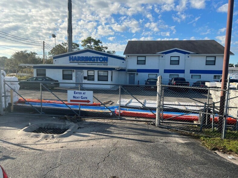 Primary Photo Of 3652 Old Winter Garden Rd, Orlando Industrial For Sale