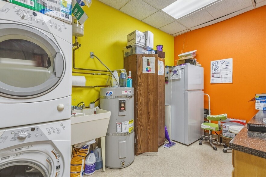 More Photos Of 460 W Main St, Fernley Freestanding For Sale