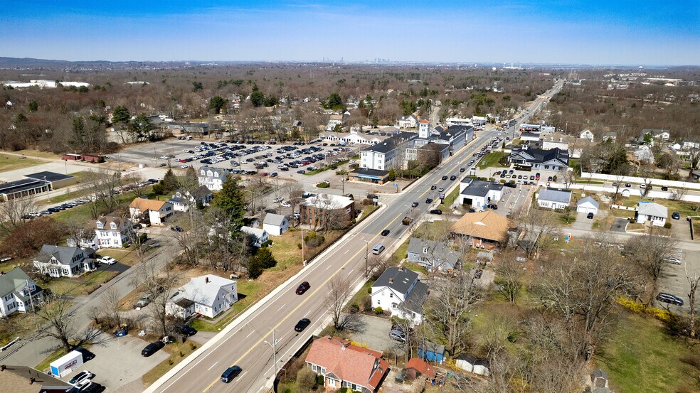 More Photos Of 571 Main St, Weymouth Medical For Lease