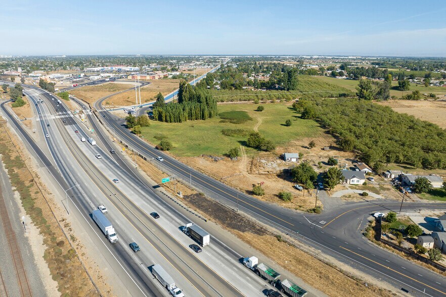 More Photos Of 3221 E Redwood Rd, Ceres Land For Sale