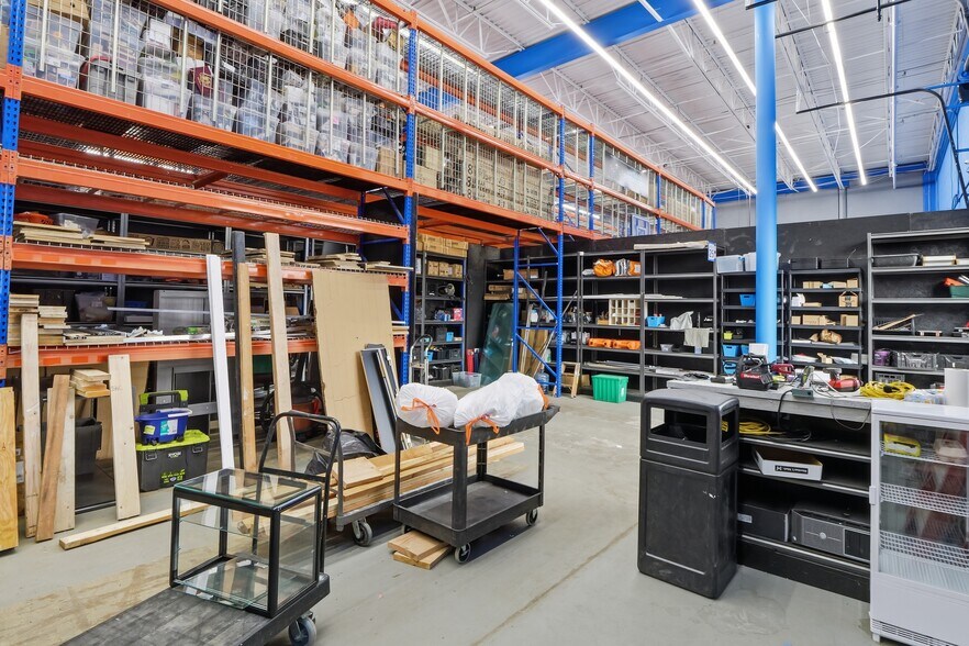 More Photos Of 610 Ryan Ave, Westville Warehouse For Lease