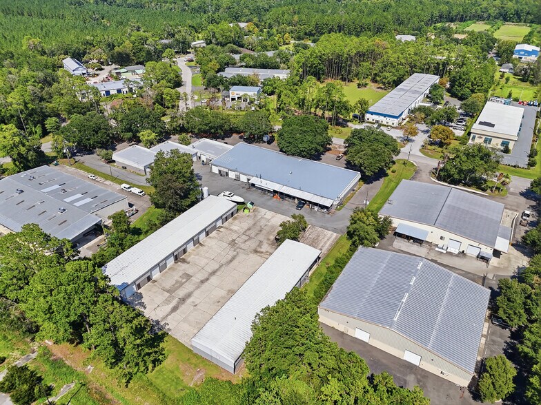 More Photos Of 1901 NW 67th Pl, Gainesville Light Manufacturing For Lease