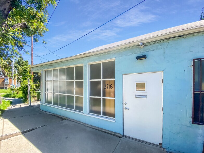More Photos Of 3716 Fletcher Dr, Los Angeles Office For Sale