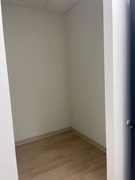 More Photos Of 3369 Argent Blvd, Ridgeland Office For Lease