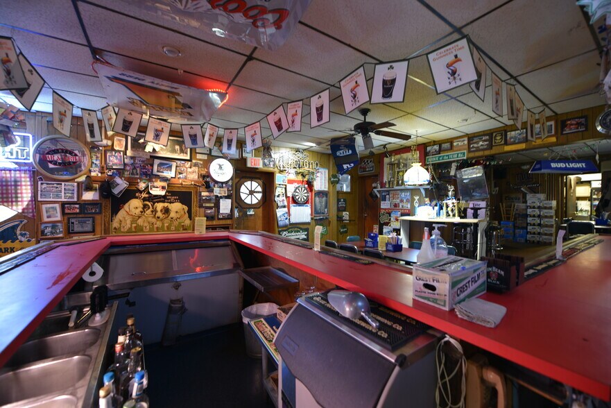 More Photos Of 1600 Hamilton Ave, Hamilton Storefront Retail Residential For Sale