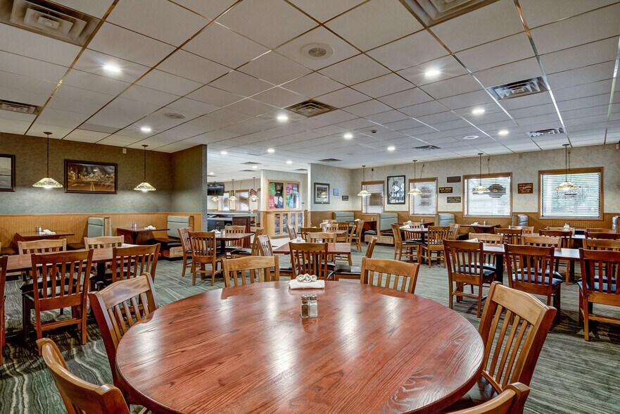 More Photos Of 300 Gebhardt Rd, Black River Falls Restaurant For Sale