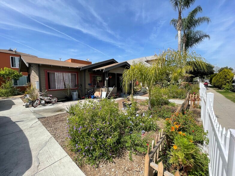 More Photos Of 6729-6731 Middleton St, Huntington Park Apartments For Sale