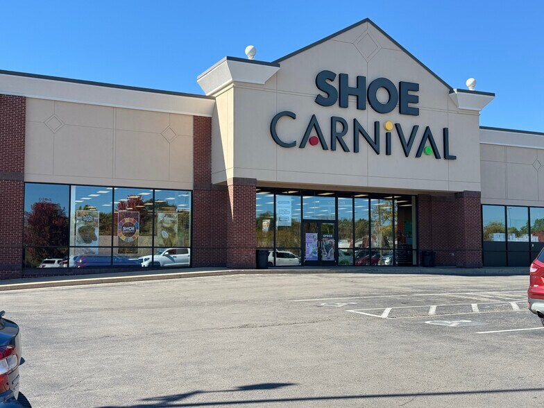 More Photos Of 1900 N Dixie Hwy, Elizabethtown Unknown For Sale