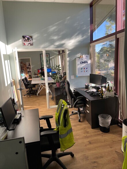 More Photos Of 805 Aerovista Pl, San Luis Obispo Office For Sale