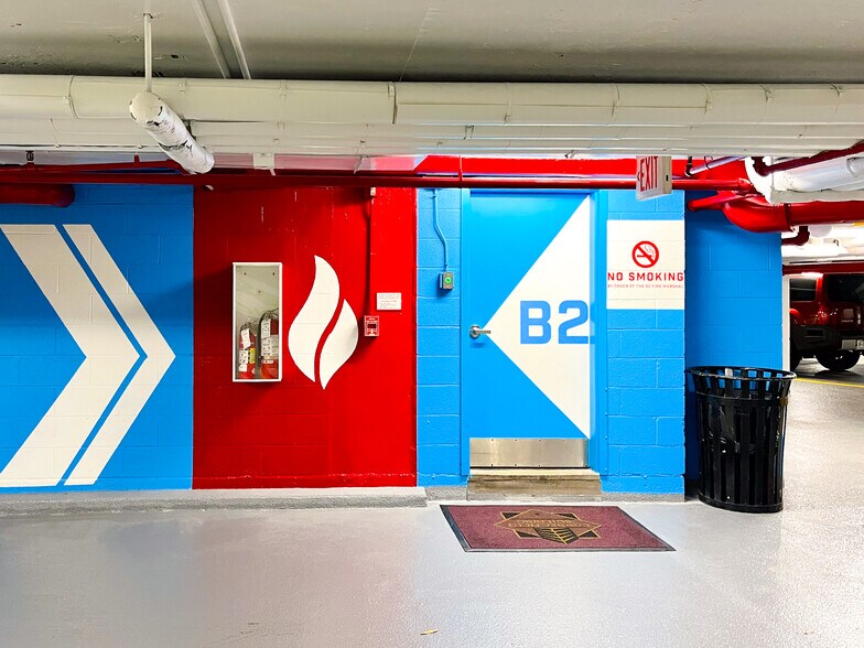 More Photos Of 1150 Connecticut Ave NW, Washington Office For Lease