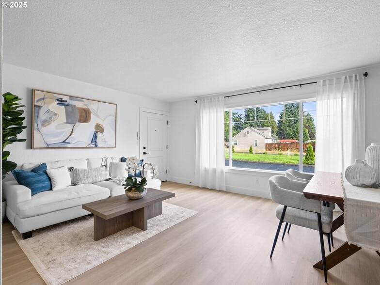 More Photos Of 10701 NE 59th St, Vancouver Apartments For Sale