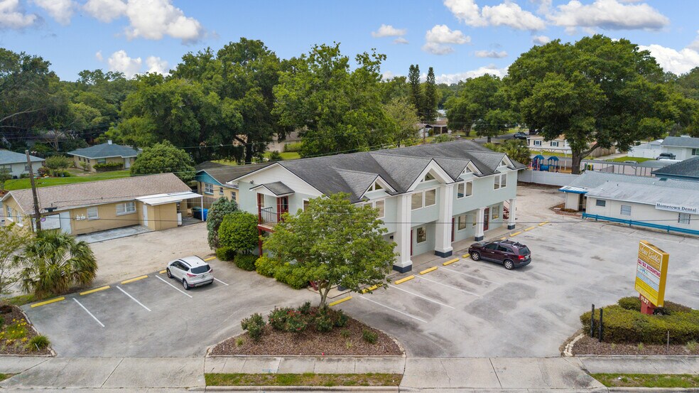 More Photos Of 1137 Bartow Rd, Lakeland Office For Lease