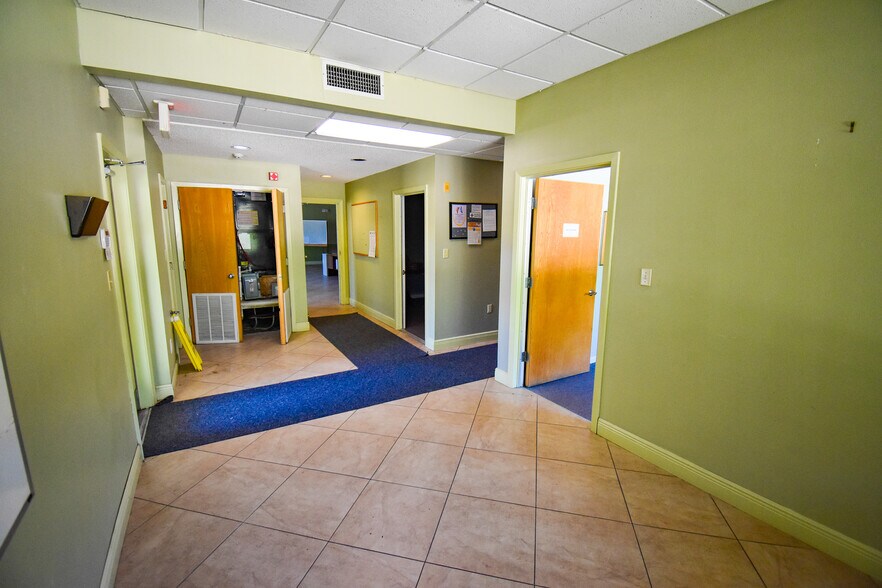 More Photos Of 1830 Hickory Shores Rd, Gulf Breeze Medical For Lease