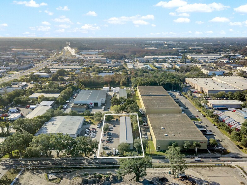 More Photos Of 3052 Shader Rd, Orlando Service For Lease