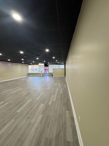 More Photos Of 1036 Chicopee St, Chicopee Storefront Retail Residential For Lease