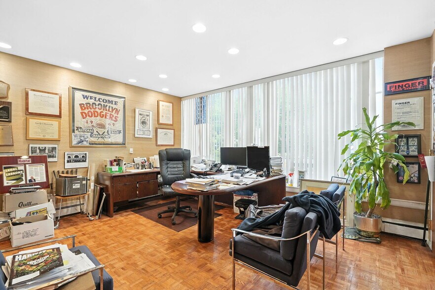 More Photos Of 158 Grand St, White Plains Office For Sale