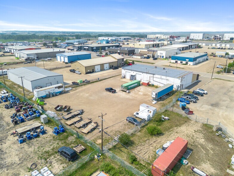 More Photos Of 5201 63 St, Lloydminster Office For Lease